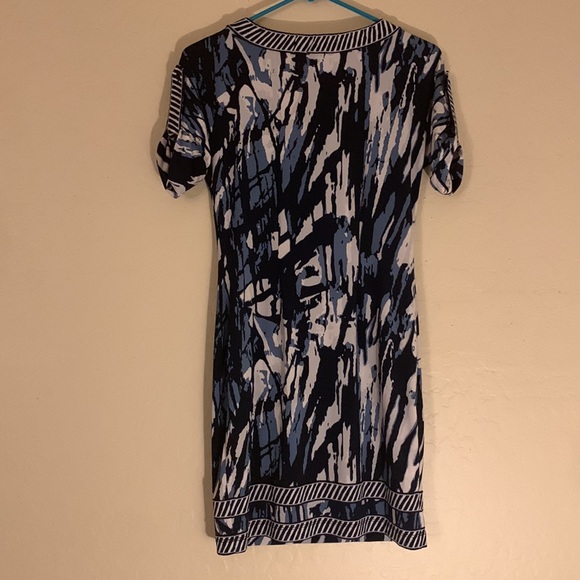 🔥🔥 4 for $15🔥🔥 BCBG Maxazria XXS Womens dress - Picture 8 of 8